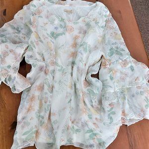 100% silk, lined water color floral blouse Sz M